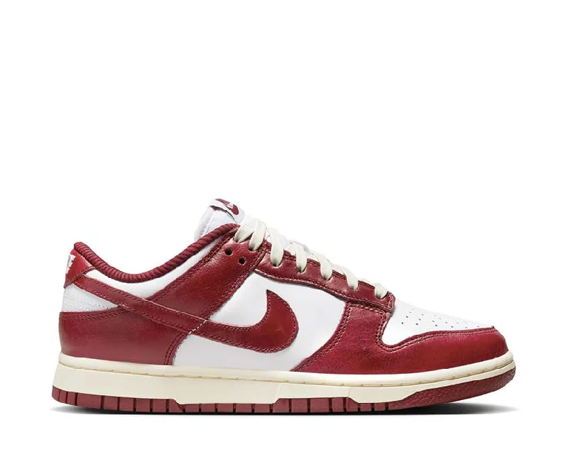 Nike Dunk Low PRM W