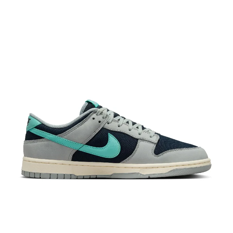 Nike Dunk Low Retro Premium LIGHT PUMICE/GREEN FROST-DARK OBSIDIAN FB8895-001