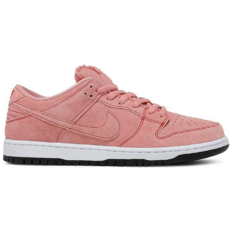 Nike Dunk Low SB 'Pink Pig' M