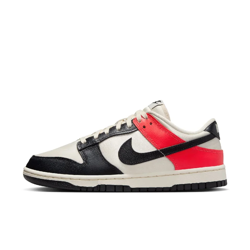 Nike Dunk Low SE 'Black Toe Bright Crimson'