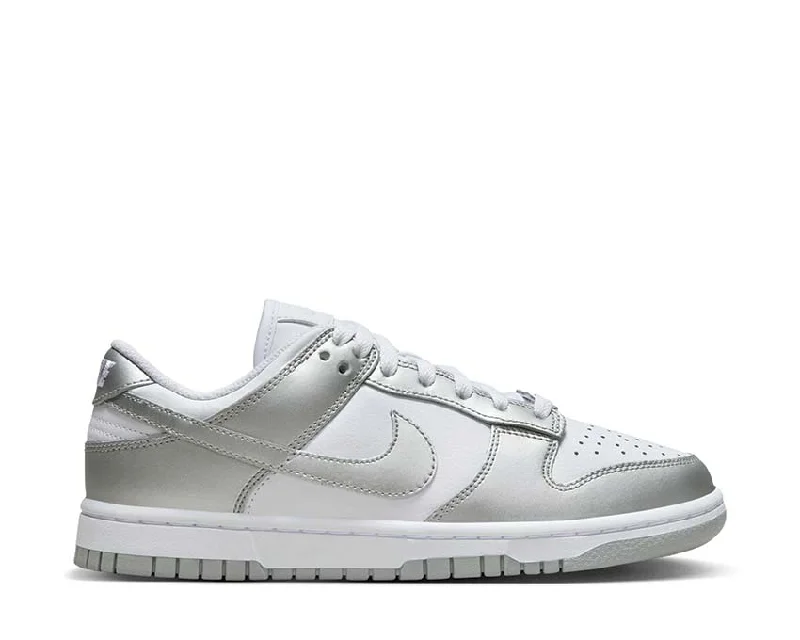 Nike Dunk Low W